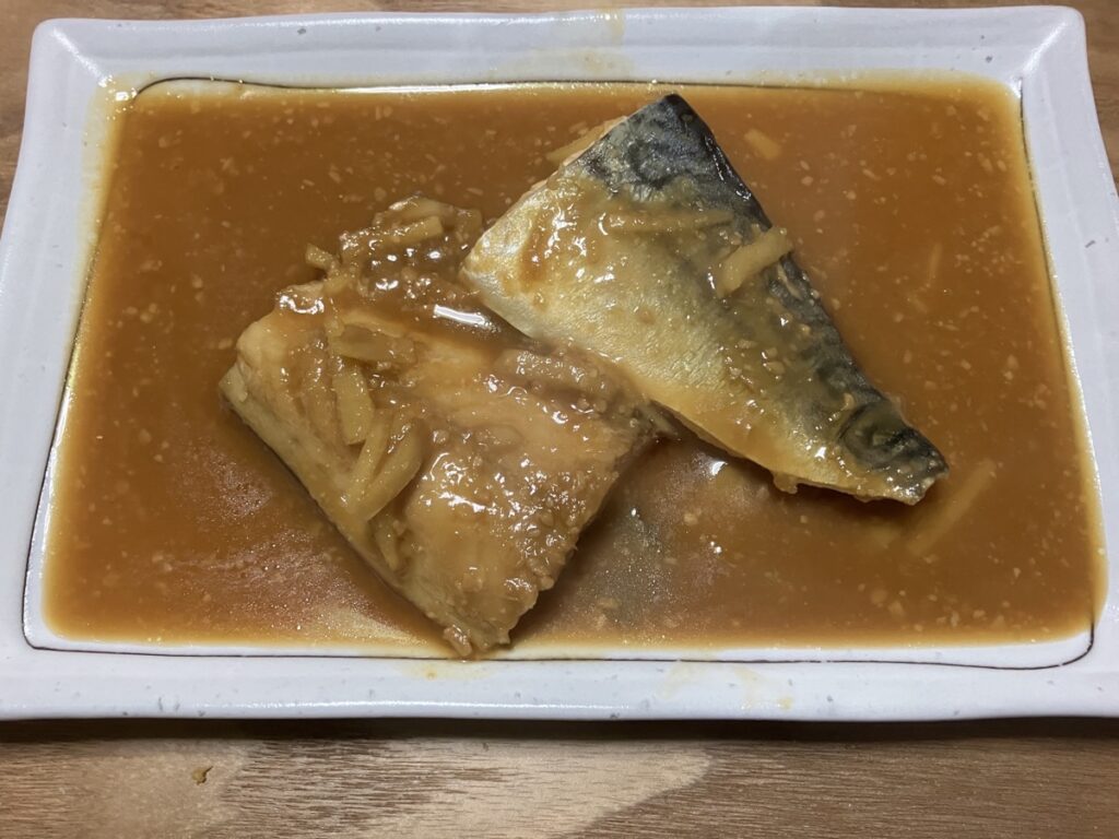 出来上がった鯖の味噌煮の画像